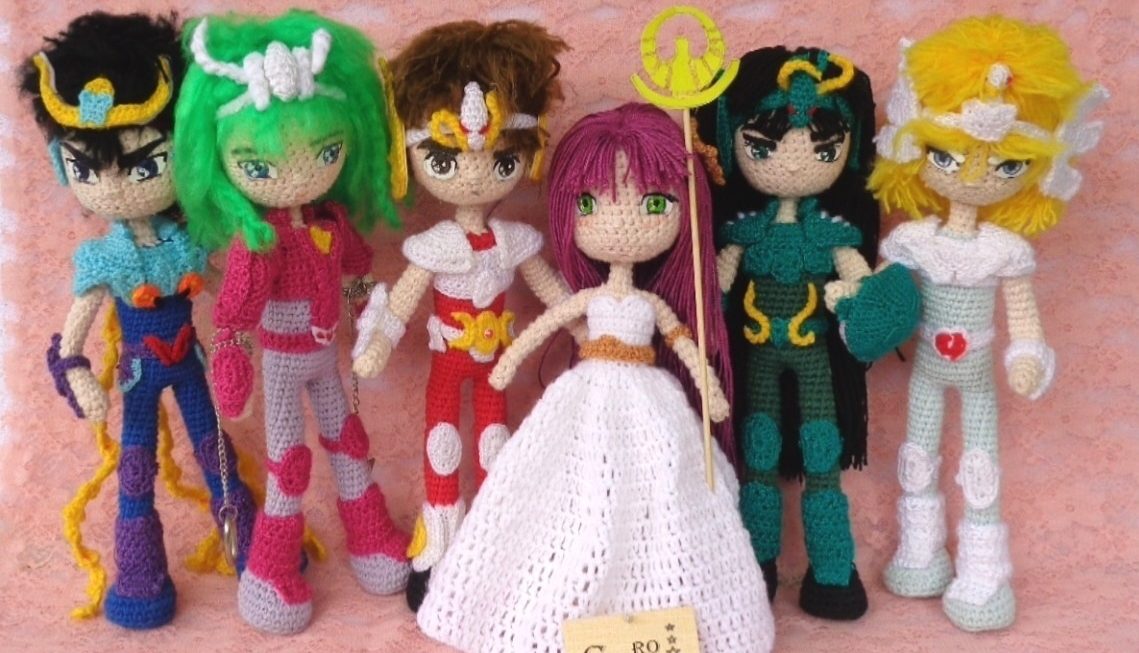 ”Crochet Ro Amigurumis”: muñecos tejidos a mano